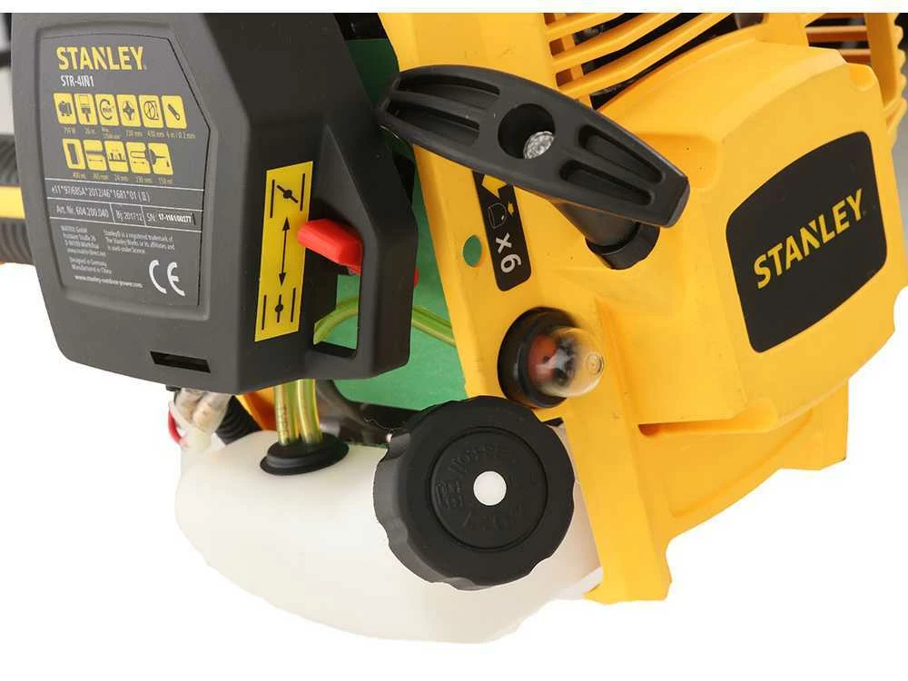 Débroussailleuse Multifonction Avec Perche élagueuse Et Taille-haies Stanley STR-4 IN 1 - Perche De 26 - 4 En 1 – Image 15