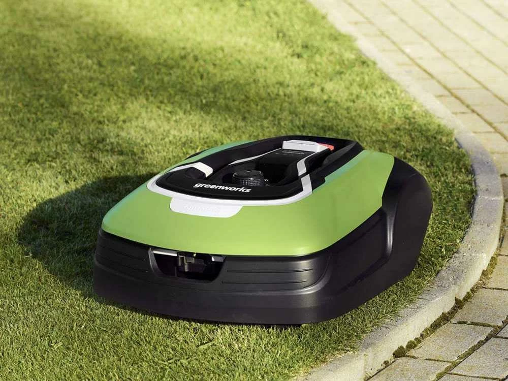 Robot Tondeuse Greenworks OPTIMOW 10 GRL110 - Tondeuse Avec Câble Périmétrique