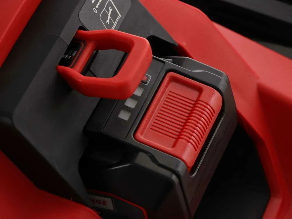 Tondeuse à Gazon Sur Batterie Einhell GE-CM 18/33 Li - Avec Batterie 18V-4ah Et Chargeur – Image 18