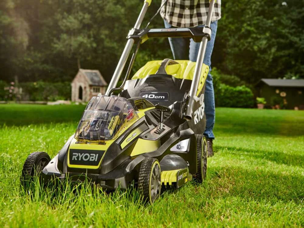 Tondeuse Ă Batterie RYOBI RLM36X41H50G - 36V - 5Ah - Bac De 45 L - Coupe De 40 Cm â Image 4