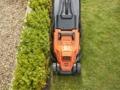 Tondeuse à Gazon électrique Black & Decker BEMW471ES-QS - Largeur De Lame 38 Cm, 1600W