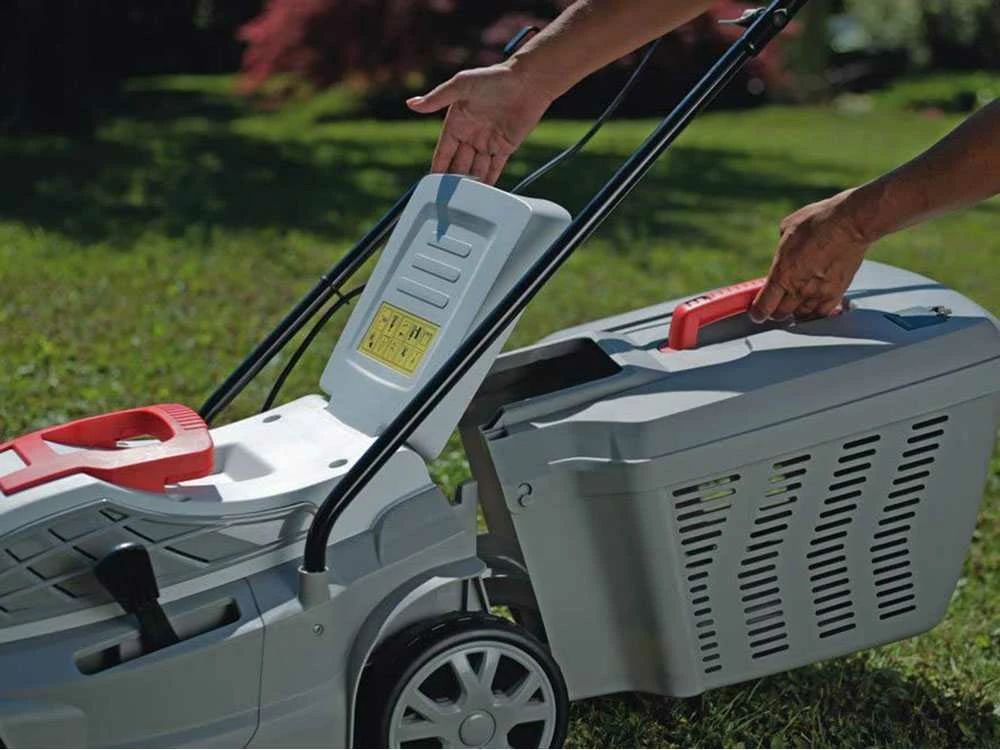 Tondeuse électrique 1400W IKRA IERM 1434 - Bac De 35 L + éjection Postérieure - 34 Cm – Image 12