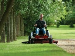 Tracteur Tondeuse à Zéro Rayon De Braquage Toro Timecutter ZR4200T - Ejection Latérale - B&S 8240EXI